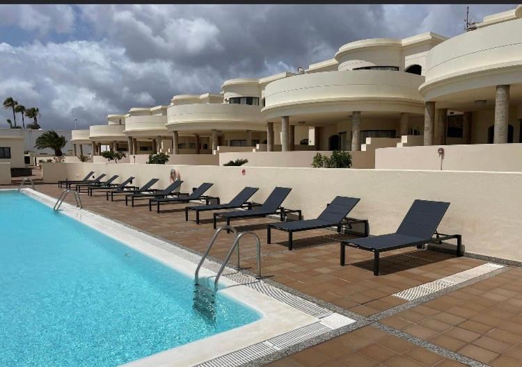 Appartement Riviera Park à Puerto del Carmen  Extérieur photo
